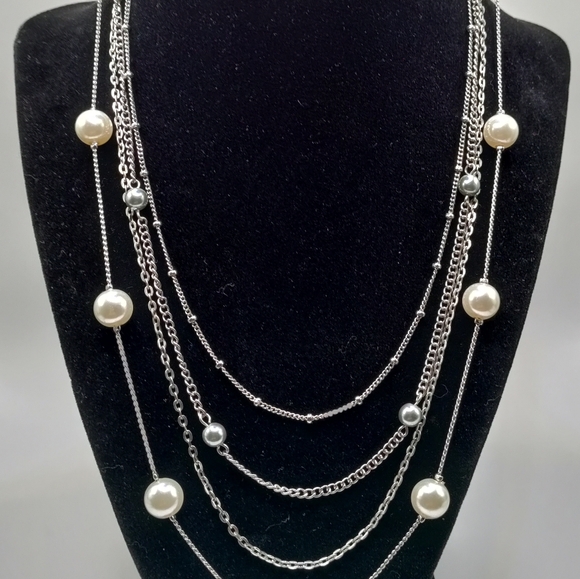 NECKLACE - Picture 2 of 2